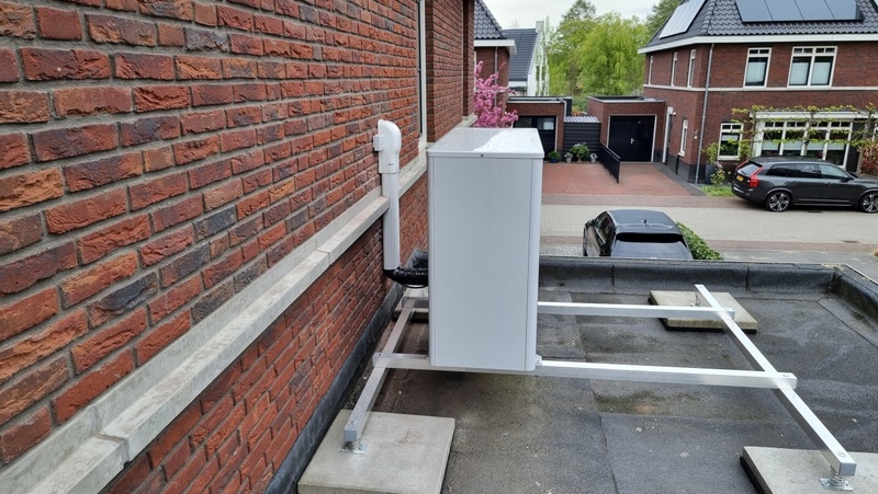 Afbeeldingslocatie: https://tweakers.net/i/n96ibqpeEgDe94yJY9MfGOwK5jQ=/800x/filters:strip_icc():strip_exif()/f/image/7btqlvbRYsvIYkHKADcII5jf.jpg?f=fotoalbum_large