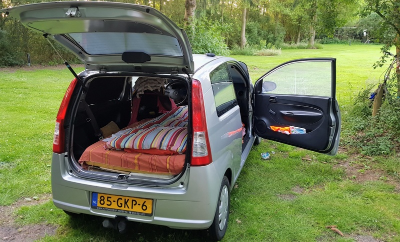 Afbeeldingslocatie: https://tweakers.net/i/nAyPZ4npdhVcv7SHq-9jAy-znPs=/800x/filters:strip_icc():strip_exif()/f/image/yUyW3mwIStX52LhMWvcQc81S.jpg?f=fotoalbum_large