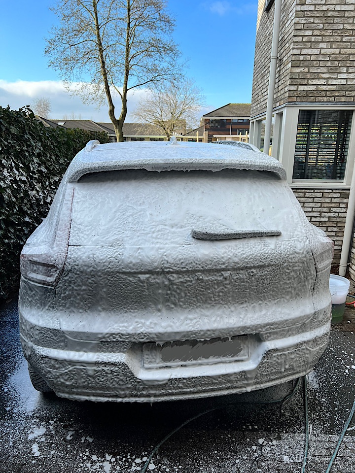 Afbeeldingslocatie: https://tweakers.net/i/nGu9mIIQh0vM_cgdR-kX7lTE0dw=/fit-in/4920x3264/filters:max_bytes(3145728):no_upscale():strip_icc():strip_exif()/f/image/w32PbukNLYmIn3RMttND2WQK.jpg?f=user_large