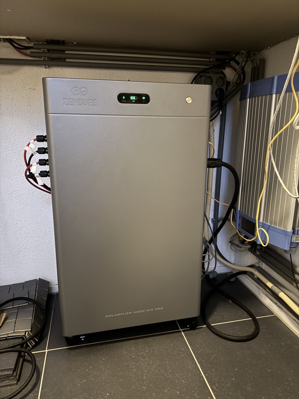 Afbeeldingslocatie: https://tweakers.net/i/nHrfH4HdROs66MVhuhfzB_WmX2c=/x800/filters:strip_icc():strip_exif()/f/image/FNEuiFN3DPFSgvAVluAjV73v.jpg?f=fotoalbum_large