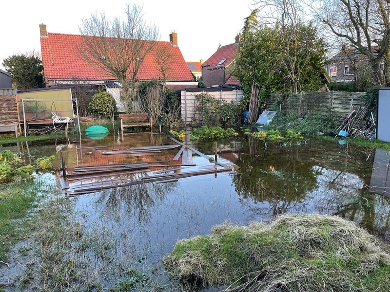 Afbeeldingslocatie: https://tweakers.net/i/nIY4Wv0N_nwt5ViKLKbIagruhG0=/800x/filters:strip_icc():strip_exif()/f/image/sxNb8OzkA0ZiXs8aSwIommDm.jpg?f=fotoalbum_large