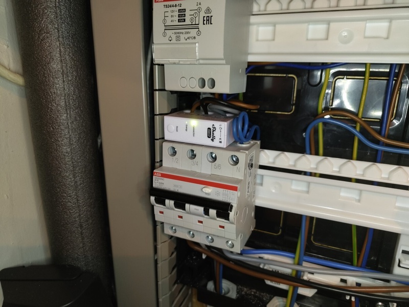 Afbeeldingslocatie: https://tweakers.net/i/nLpHoYbRi8dUwV5Vo1GU4o3THDE=/800x/filters:strip_icc():strip_exif()/f/image/58ca60QyhtIJyHjHh2U3P6E7.jpg?f=fotoalbum_large