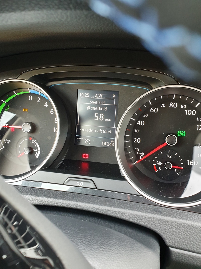 Afbeeldingslocatie: https://tweakers.net/i/nNKJMIff08CxMXa92TZl4_ullw4=/800x/filters:strip_icc():strip_exif()/f/image/e7UosIUt0SiKV1oXTjLdeBGM.jpg?f=fotoalbum_large