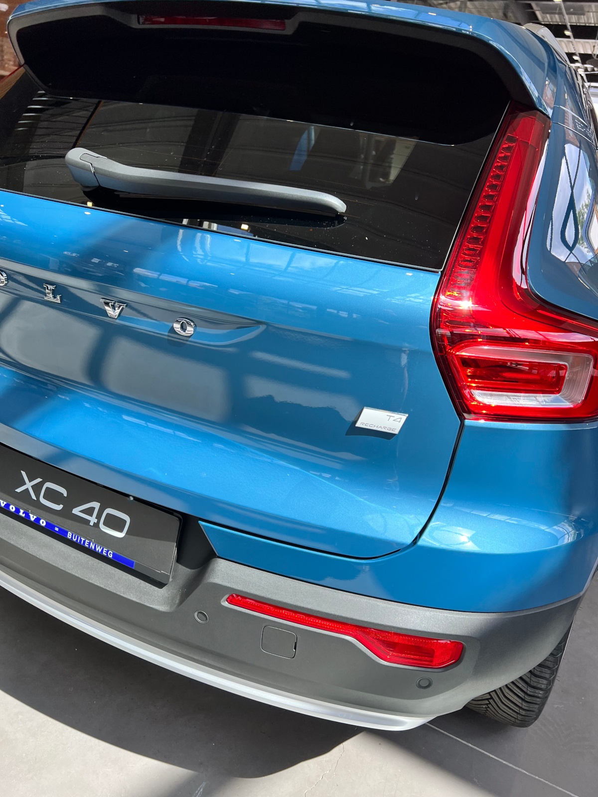 Afbeeldingslocatie: https://tweakers.net/i/nQUVYuKX9MrtxCon2AC7sgLMtT8=/full-fit-in/4920x3264/filters:max_bytes(3145728):no_upscale():strip_icc():fill(white):strip_exif()/f/image/MYKbNiRVPA1OKE3ZBKULeHWJ.jpg?f=user_large