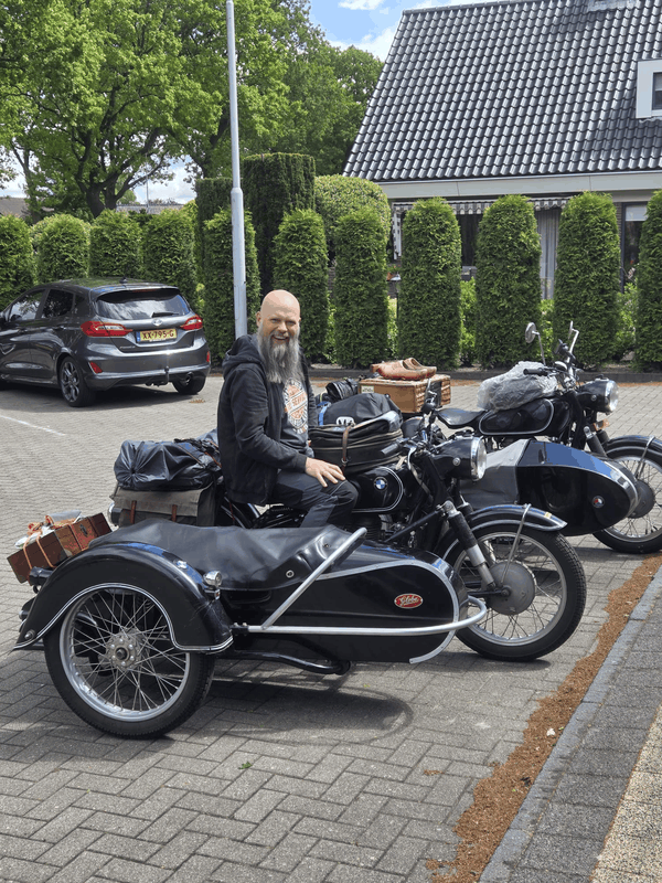 Afbeeldingslocatie: https://tweakers.net/i/nRHpSGepJep6594ddt9hGT13WfY=/x800/filters:strip_exif()/f/image/68HROQ3xCzXC1miNdiyn7h8d.png?f=fotoalbum_large