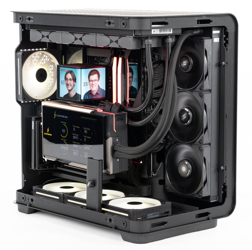 Alternate-pc met MSI RTX 5090 Lightning Z Review - Tweakers