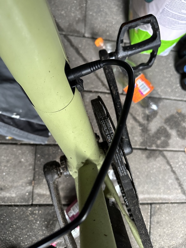 Afbeeldingslocatie: https://tweakers.net/i/nSrRDEsUvDwzimdovlZ77d06hVI=/x800/filters:strip_icc():strip_exif()/f/image/5thdXLzMKyVk0Fd3DB3nDn6B.jpg?f=fotoalbum_large