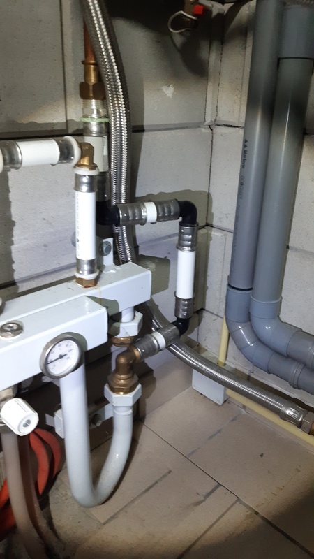 Afbeeldingslocatie: https://tweakers.net/i/nXGWLzbCiL4X0SGVcAGnZJnL8vU=/x800/filters:strip_icc():strip_exif()/f/image/e9nHyiiJmDrdB3OH6BVq27JO.jpg?f=fotoalbum_large