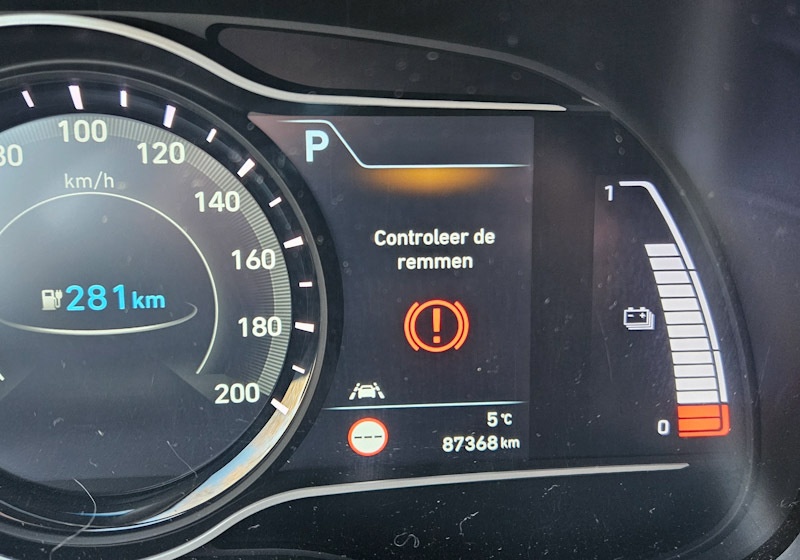 Afbeeldingslocatie: https://tweakers.net/i/nYculjuKCI8hLWfmhiJo_3_qdf0=/fit-in/4920x3264/filters:max_bytes(3145728):no_upscale():strip_icc():strip_exif()/f/image/k7BY3t2P74T5MtdFvpidbBwB.jpg?f=user_large