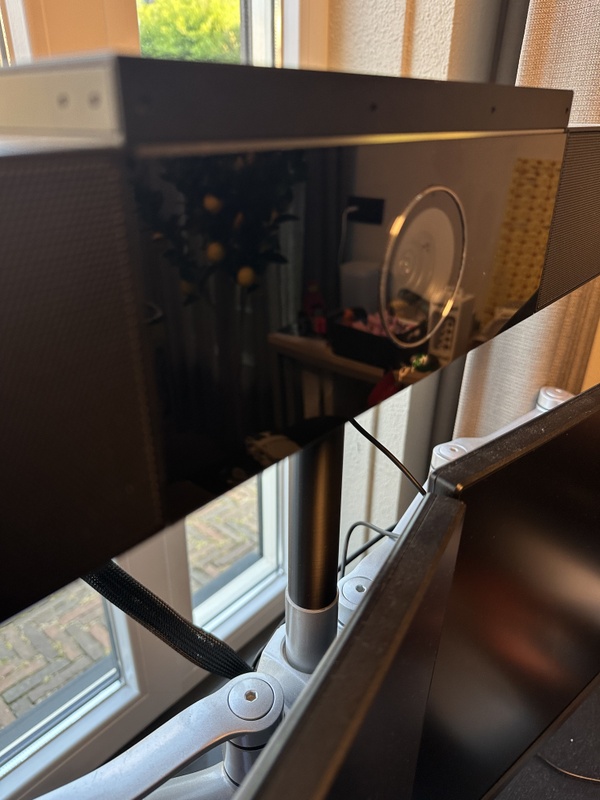 Afbeeldingslocatie: https://tweakers.net/i/nZHZcBCKsFxnwgcjHKC4VRsTfwI=/x800/filters:strip_icc():strip_exif()/f/image/i8d3ywRiiTHospwOSS7gr59q.jpg?f=fotoalbum_large