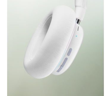 Logitech G735