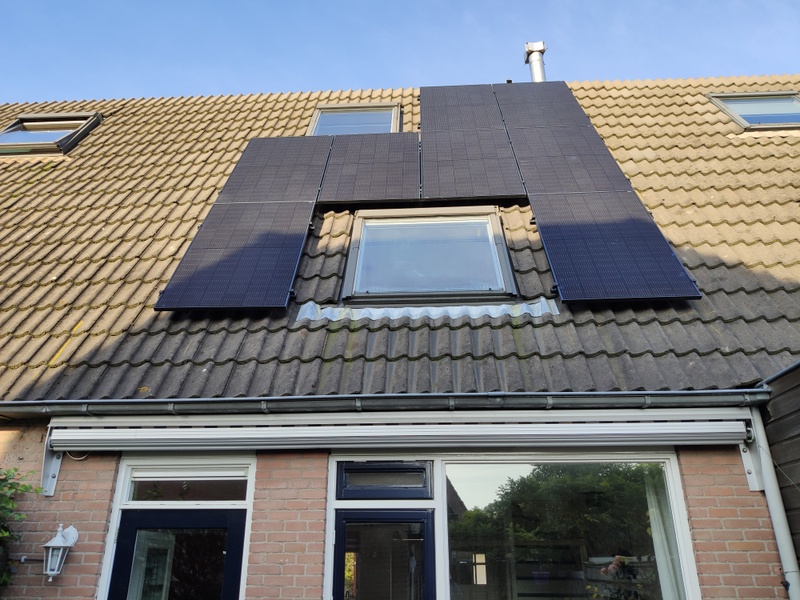 Afbeeldingslocatie: https://tweakers.net/i/ncpTcWYvI7JnAOUSyzZrqOdjExU=/800x/filters:strip_icc():strip_exif()/f/image/lDoOJJylbzi8TfdVrAn1wXsd.jpg?f=fotoalbum_large