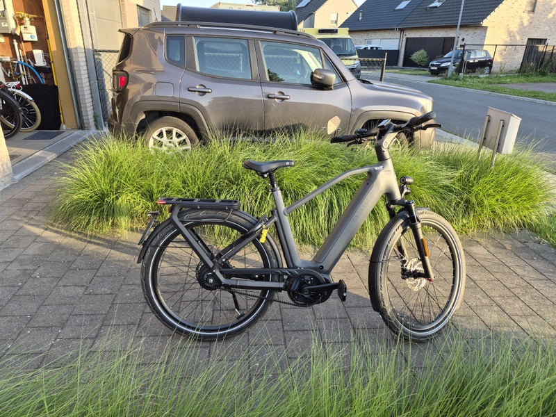 Afbeeldingslocatie: https://tweakers.net/i/ndf7Iq2DlcwZR3Amr4MhCgAQ4WA=/800x/filters:strip_icc():strip_exif()/f/image/6ZT247HhsiCJgn6zkbon7izL.jpg?f=fotoalbum_large
