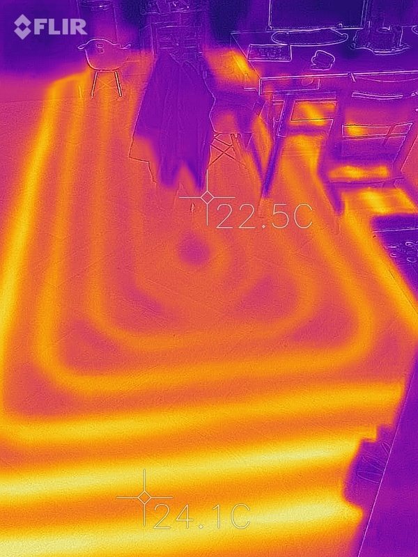 Afbeeldingslocatie: https://tweakers.net/i/nfGXgdCApvDEZyU3MQOwd3zsXjs=/x800/filters:strip_icc():strip_exif()/f/image/Sgf4rdZ2RB1bwNyEpoFkpRJ6.jpg?f=fotoalbum_large
