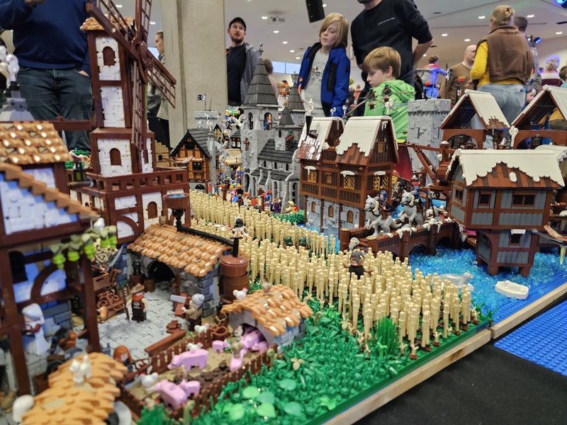 Afbeeldingslocatie: https://tweakers.net/i/nfwW5RbDqN3Q0rxjx0YcL0uwHSE=/800x/filters:strip_icc():strip_exif()/f/image/sfa2xR7JPXY8fBhyJFo78jwa.jpg?f=fotoalbum_large