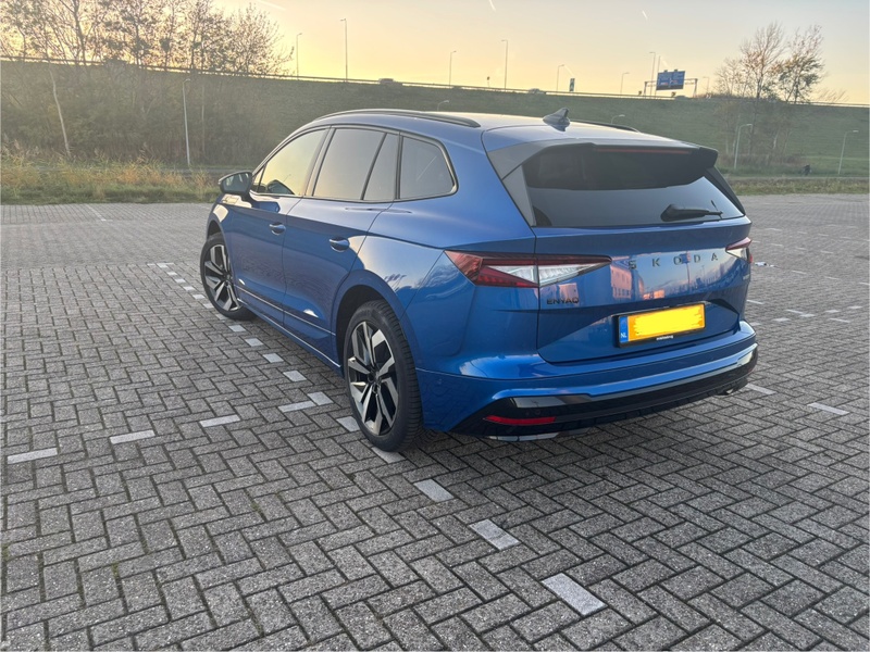 Afbeeldingslocatie: https://tweakers.net/i/nkOJujJ495KQrDKLY2fDLjLPpHs=/800x/filters:strip_icc():strip_exif()/f/image/N6ekSPWgrIboSUA7xKLUr1G2.jpg?f=fotoalbum_large