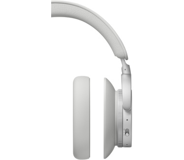 Bang & Olufsen H95