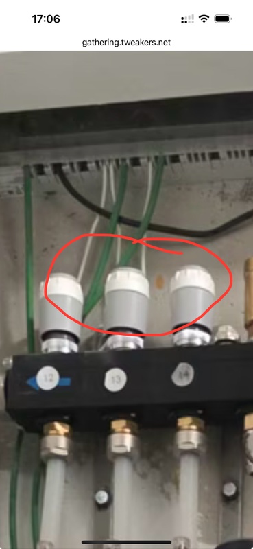 Afbeeldingslocatie: https://tweakers.net/i/npIbOY0F-casuPWMQtYonb25SLg=/x800/filters:strip_icc():strip_exif()/f/image/aGLpXiFBdEovDRzYOM0uNoaG.jpg?f=fotoalbum_large