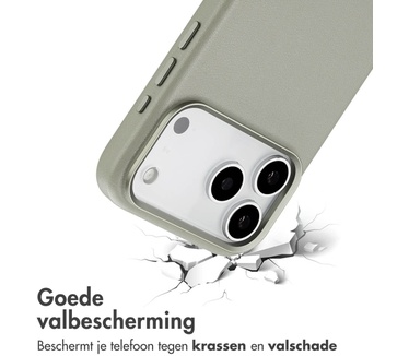 Accezz MagSafe Leather Backcover voor de Apple iPhone 18 Pro Max / 17 Pro Max - Light Grey