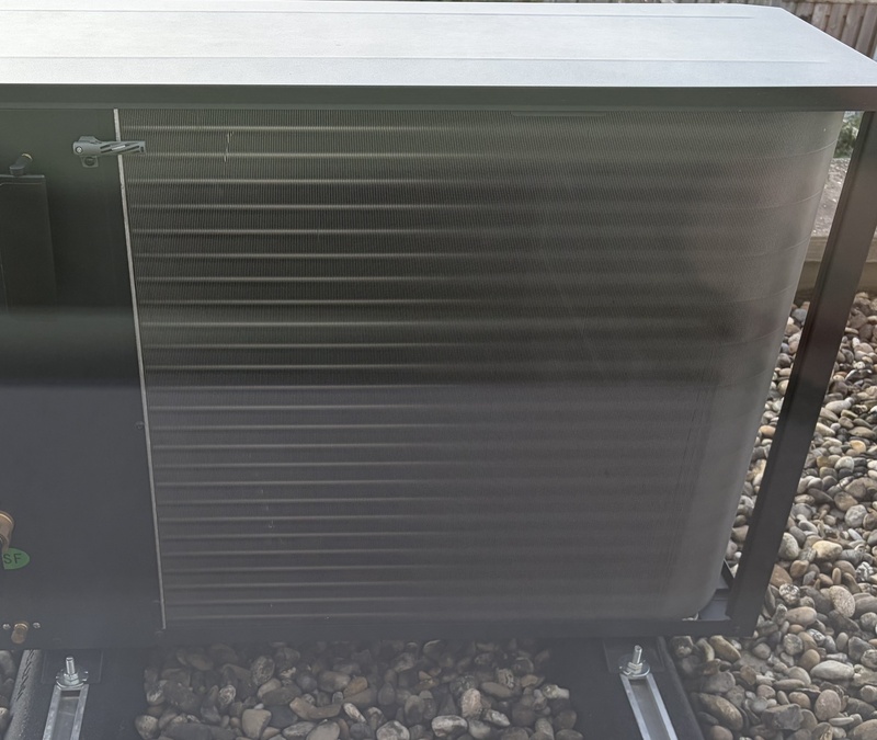 Afbeeldingslocatie: https://tweakers.net/i/nw7_vhbgQxLHxhWiIyB4hcHX5Rw=/800x/filters:strip_icc():strip_exif()/f/image/gj8W06TU3h0Dcc6tmqgUkKsk.jpg?f=fotoalbum_large