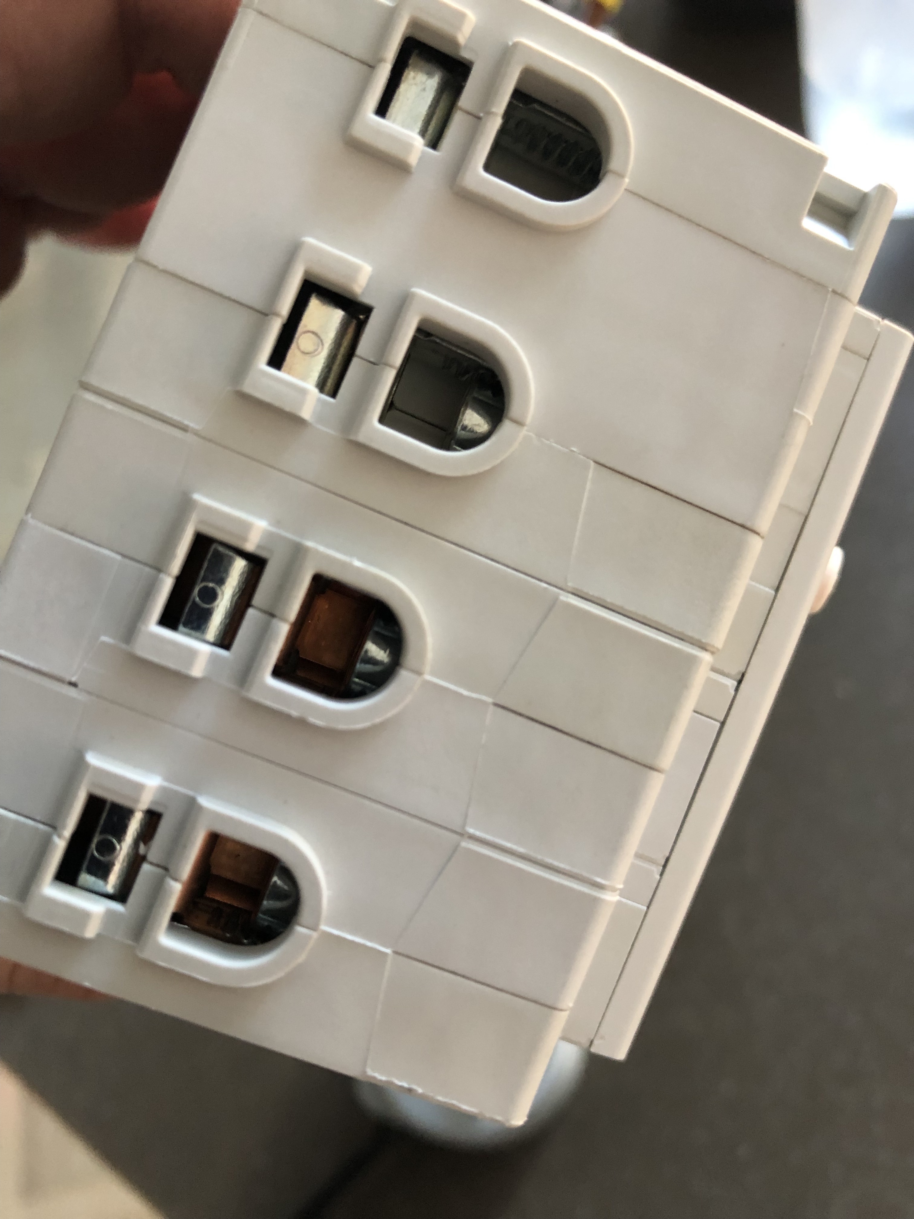 Afbeeldingslocatie: https://tweakers.net/i/nxJeERNB58Ve0MK875QYwp8FHpk=/full-fit-in/4920x3264/filters:max_bytes(3145728):no_upscale():strip_icc():fill(white):strip_exif()/f/image/h4HVn8BwjU1RYL56QINPVu6l.jpg?f=user_large