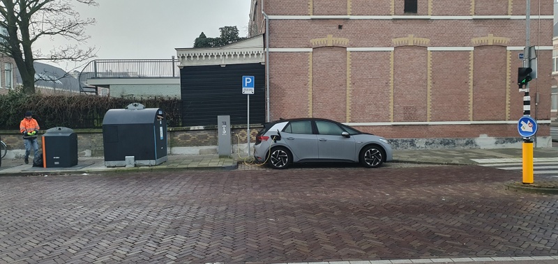 Afbeeldingslocatie: https://tweakers.net/i/nxYkwur_Oa3TWPyvE5kYTdFsI_0=/800x/filters:strip_icc():strip_exif()/f/image/v2HKOsHZR2dibnsVWJIH1abV.jpg?f=fotoalbum_large