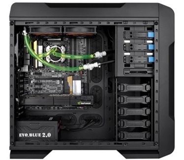 Thermaltake Chaser A71 LCS