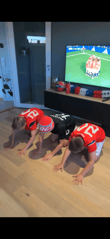 Afbeeldingslocatie: https://tweakers.net/i/nymyEiChldpc0qDdi7HZeCiaQh8=/x800/filters:strip_exif()/f/image/S2xhmWP40I33FA7n4LeAeAaK.png?f=fotoalbum_large