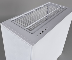 Fractal Pop 2 Air RGB buitenkant