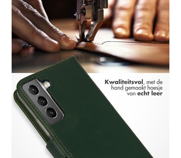 Selencia Echt Lederen Bookcase Samsung Galaxy S22 - Groen