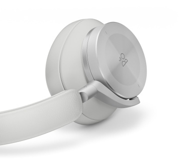 Bang & Olufsen H95