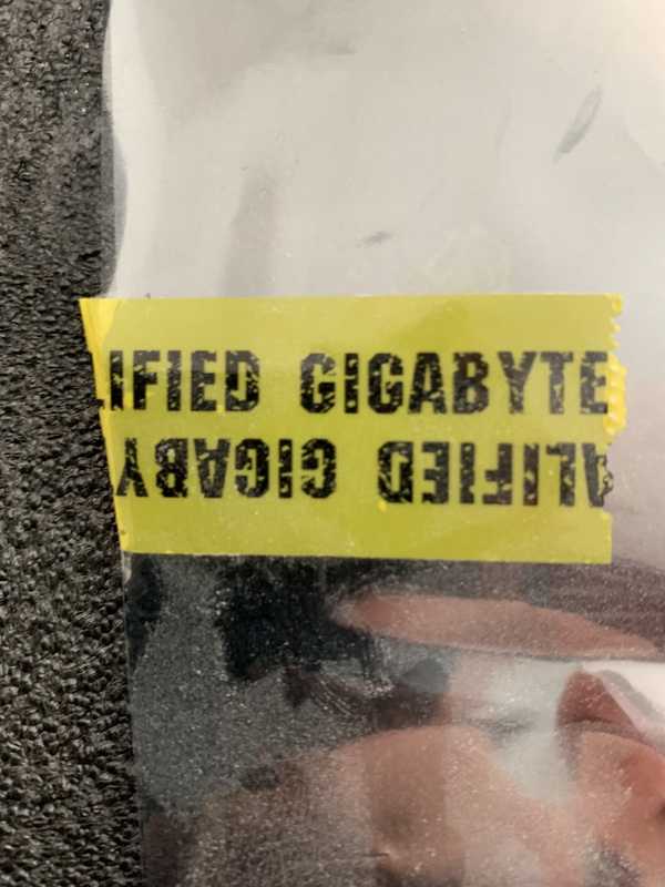 Afbeeldingslocatie: https://tweakers.net/i/o8FhmhemyjT-HPOmk__72_Vc988=/x800/filters:strip_icc():strip_exif()/f/image/6bM6AsqYUpvd64Q82L3FBb2A.jpg?f=fotoalbum_large