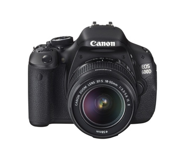 Canon EOS 600D + EF-S 18-55mm IS II