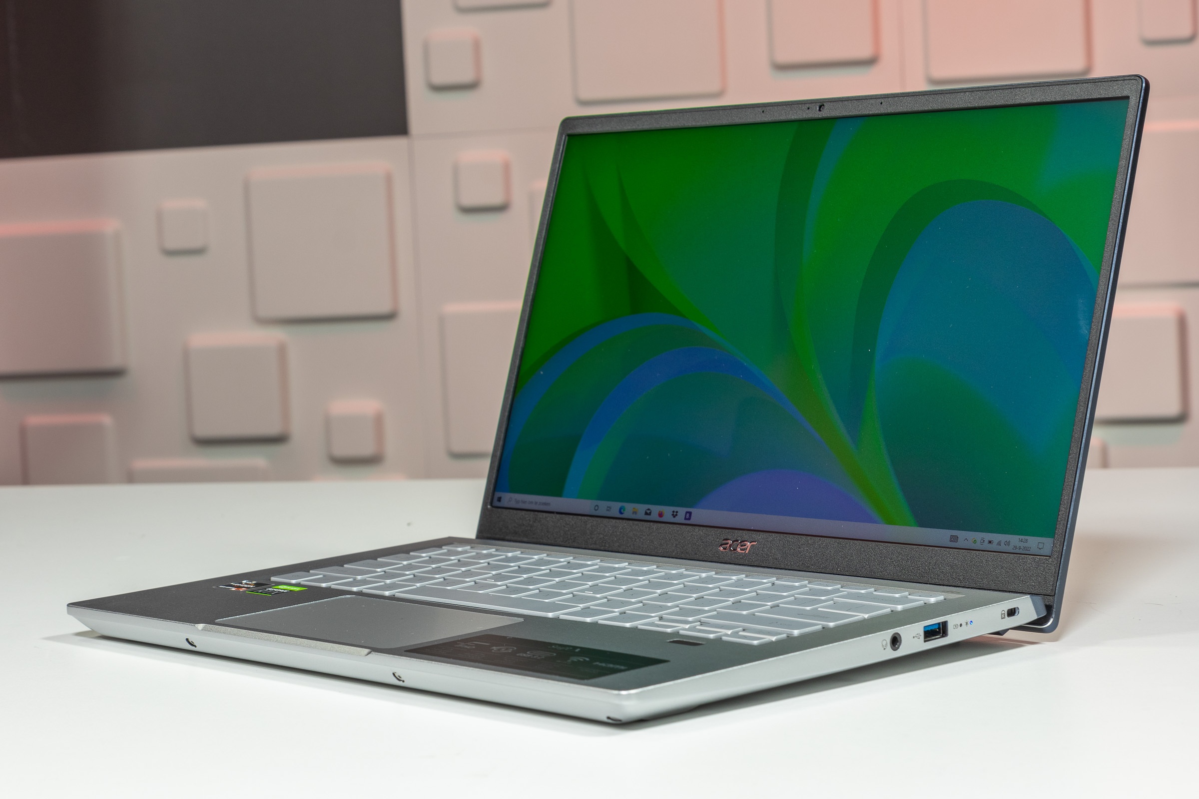 Laptop Best Buy Guide Mainstreamlaptop tot 1000 euro Acer Swift X