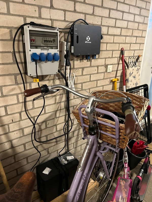 Afbeeldingslocatie: https://tweakers.net/i/oBG4XxZL1vexHeoQrlya8GUfPm0=/x800/filters:strip_icc():strip_exif()/f/image/IM5fOzEBnCzuoJqdxivYtGi7.jpg?f=fotoalbum_large