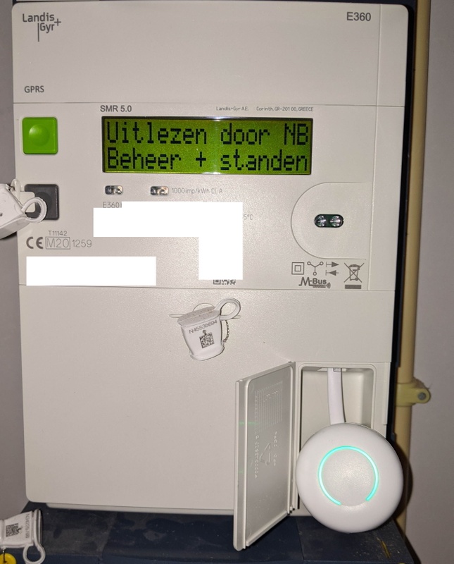 Afbeeldingslocatie: https://tweakers.net/i/oCILy_3Xu3woIC4xIASRI8PKXR4=/x800/filters:strip_icc():strip_exif()/f/image/NDw4cvrnMNEJykKcP1N9QRA3.jpg?f=fotoalbum_large