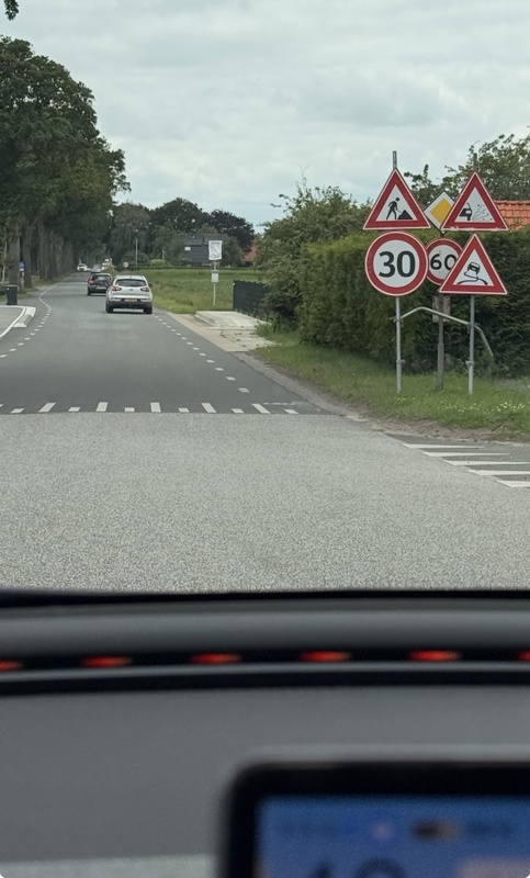 Afbeeldingslocatie: https://tweakers.net/i/oCO-WiYkTvqtt32o7SQr9OMBOyk=/x800/filters:strip_icc():strip_exif()/f/image/2d38LyeXDEaWqWvQJaLKWL9m.jpg?f=fotoalbum_large