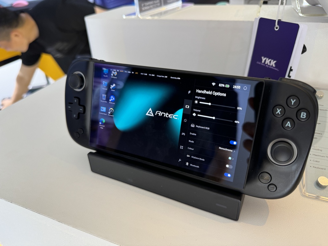 Antec CORE HS Win11 UMPC (AYANEO SLIDE)