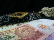 Macro
