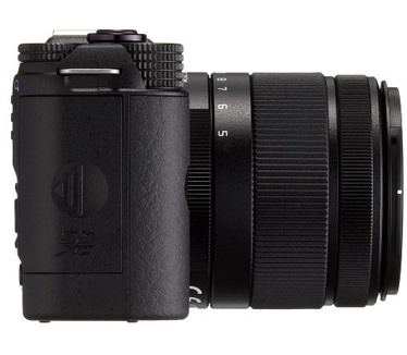 Pentax Q7 + 5-15mm f/2.8-4.5 & 15-45mm f/2.8 Zwart
