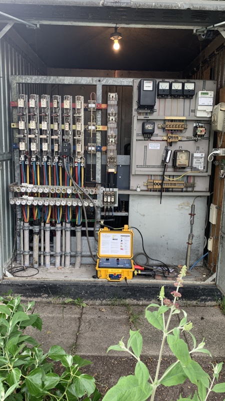 Afbeeldingslocatie: https://tweakers.net/i/oKwRDIFAbKja6qOfw_Zr7R2TmU4=/x800/filters:strip_icc():strip_exif()/f/image/FbvwINb7pUWn3lmaOh8Q7WMb.jpg?f=fotoalbum_large