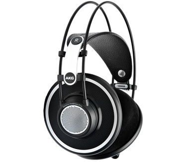 AKG K702