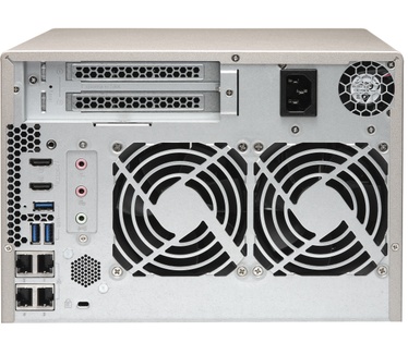 QNAP TVS-673e-4G