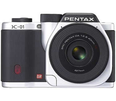 Pentax K-01 + SMC DA 40mm/2.8 XS Zilver