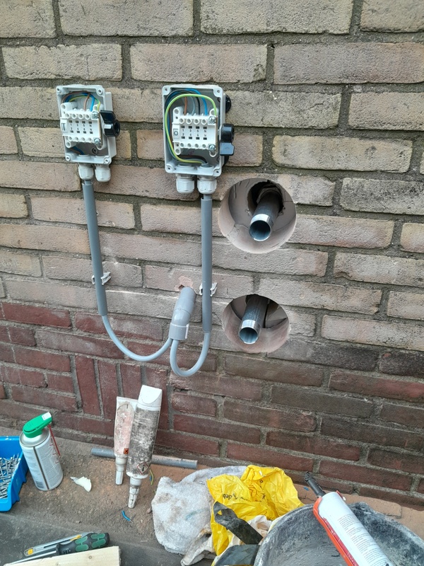 Afbeeldingslocatie: https://tweakers.net/i/oRSvIjjzxxSqXVeNk-yvYl7Xi5A=/x800/filters:strip_icc():strip_exif()/f/image/Cxu7r1l0tXgatOL2E1wOLAOD.jpg?f=fotoalbum_large