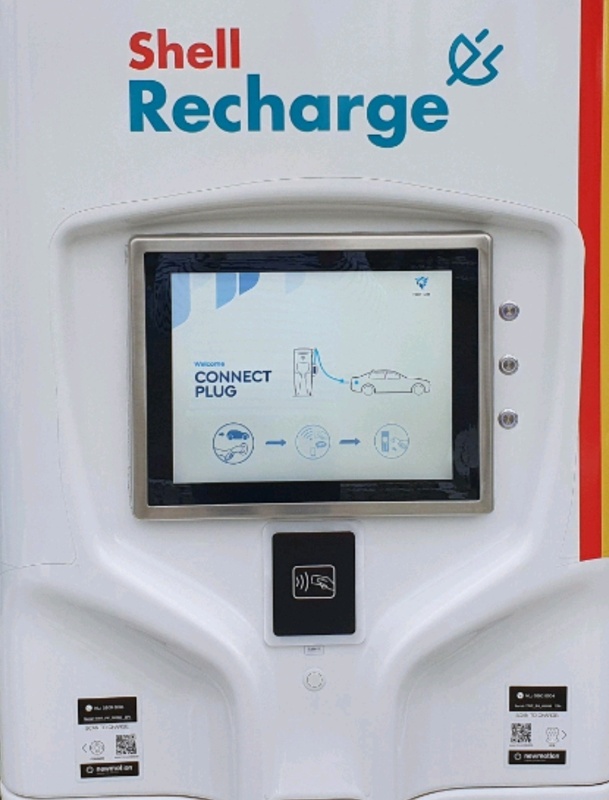 Afbeeldingslocatie: https://tweakers.net/i/oVt7xPckyNDFdDOTZnRW7ShA02A=/x800/filters:strip_icc():strip_exif()/f/image/Cj0uLQFYrsEToW3jBYJuB2wR.jpg?f=fotoalbum_large