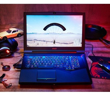 MSI GT75 Titan 8SG-035 (Qwertz toetsenbord)