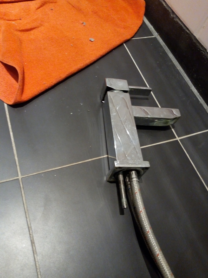 Afbeeldingslocatie: https://tweakers.net/i/obGClGTETzhWLZu38ddqotKF4H8=/800x/filters:strip_icc():strip_exif()/f/image/pDEtbTMy3HaHDw4jRda6bhBV.jpg?f=fotoalbum_large