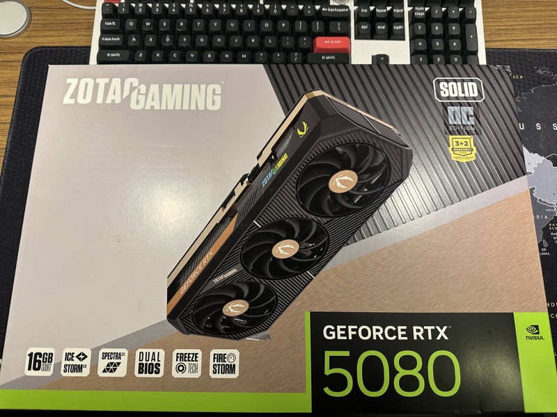 Afbeeldingslocatie: https://tweakers.net/i/ohnB5O0JQC2D0ZM7P-9M2ljAwKk=/800x/filters:strip_icc():strip_exif()/f/image/NdC5FO9Ad8sDF2JuhdMgxCWl.jpg?f=fotoalbum_large