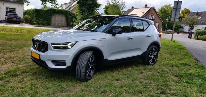 Afbeeldingslocatie: https://tweakers.net/i/oiTAFrkayjI87O4OGStU0R5fGsg=/full-fit-in/4920x3264/filters:max_bytes(3145728):no_upscale():strip_icc():fill(white):strip_exif()/f/image/fHrpubrCCpUekHH5tPUDgOXg.jpg?f=user_large